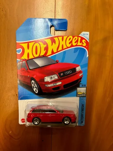 hotwheels rs2 avant