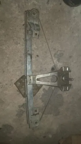 Elevador Manual do Vidro Traseiro Esquerdo Renault Clio 2002 2003