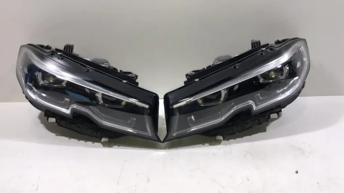 Farol Bmw 320i G20 2020  (CADA)
