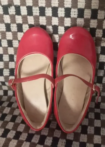 Sapato Boneca Vermelho Infantil da Pampili - Tamanho 28 - Usado