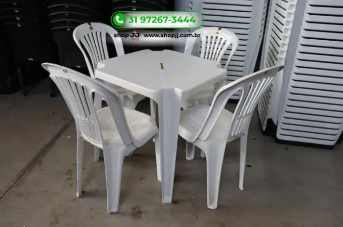 JOGO DE MESA COM 4 CADEIRAS BRANCO JR