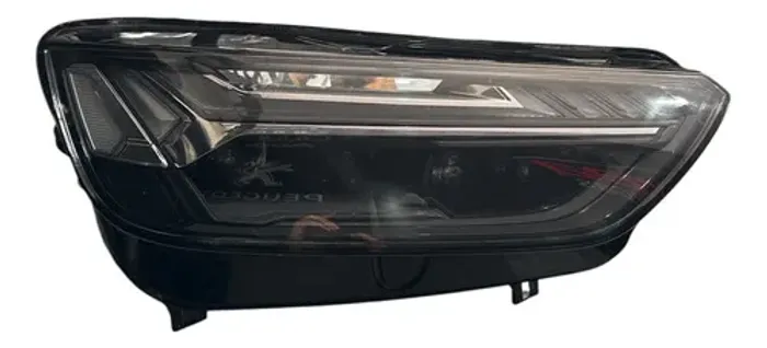 Farol Direito (80a941036e) Audi Q5 2022 / 2024