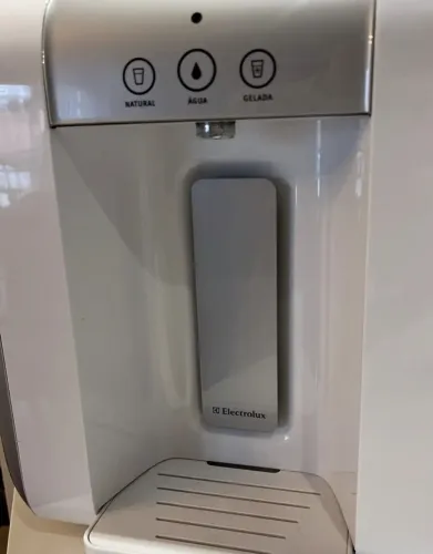 purificador de água electrolux usudo funcionando 