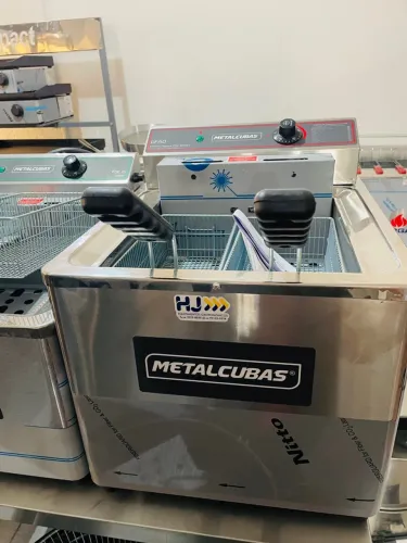 MB Fritadeira Industrial Água e Óleo Metalcubas 2 Cubas