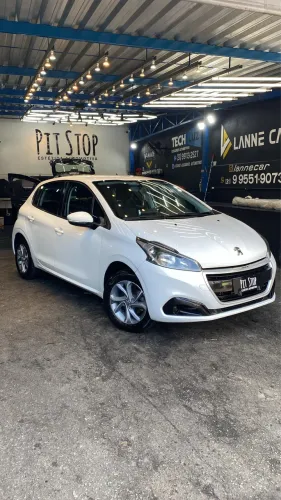 Peugeot 208 Active 1.2 Flex 12V 5P Mec. 2018