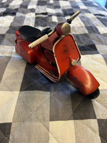 Moto Vintage Vermelha - Colecionável