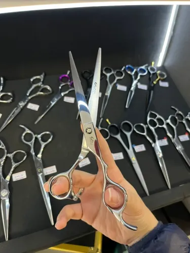Tesoura para Cortar Cabelo Fio Navalha 7 Polegadas