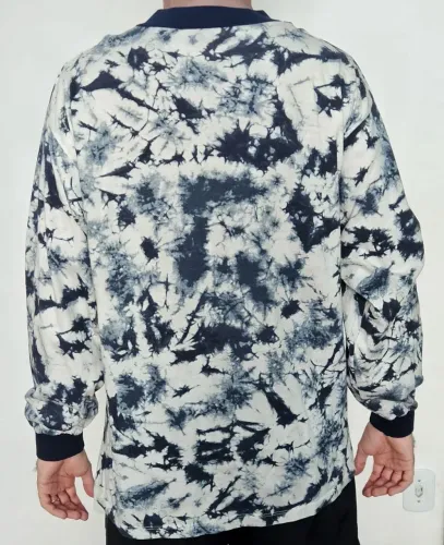 Camiseta Manga Longa Tie Dye Azul e Branco