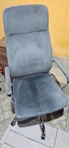 Cadeira escritório aveludada 