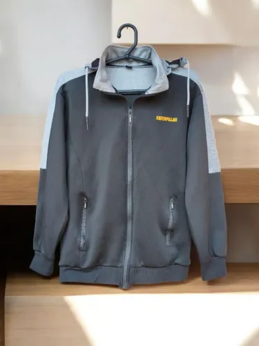 Casaco Caterpillar zíper com capuz removível feminino Tam M