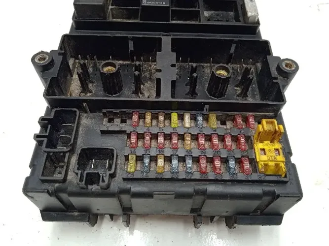11916 Caixa De Fusível Jeep Grand Cherokee 2000 a 2004 56038406am