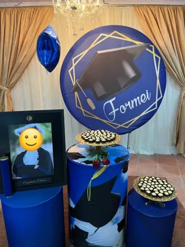 Aluguel Kit Decoração Festa, peguei e monte e cadeiras,capas e laços cadeiras 