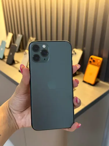 iPhone 11 pro 64 gigas parou Face ID