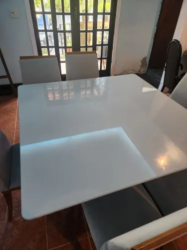 Mesa de Jantar Branca Moderna