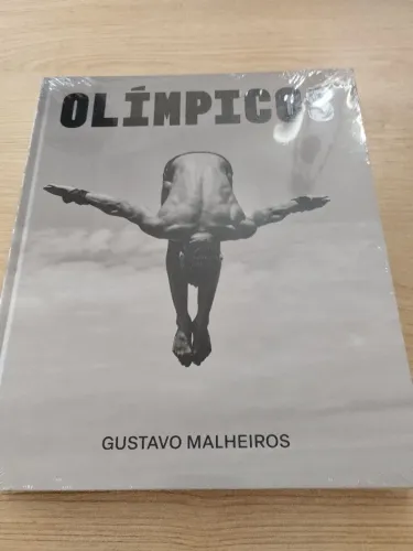 Livro Olímpicos - Gustavo Malheiros - português 256 pags. - NOVO 