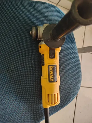 Esmerilhadeiras DeWalt, 800w