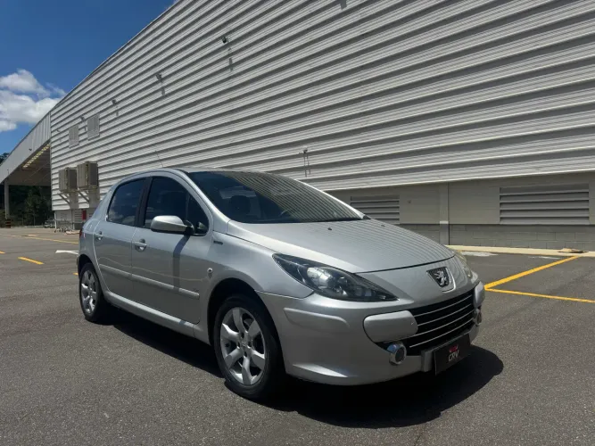Peugeot 307 Feline/griff/premi. 2.0 Flex 5P Aut. 2011