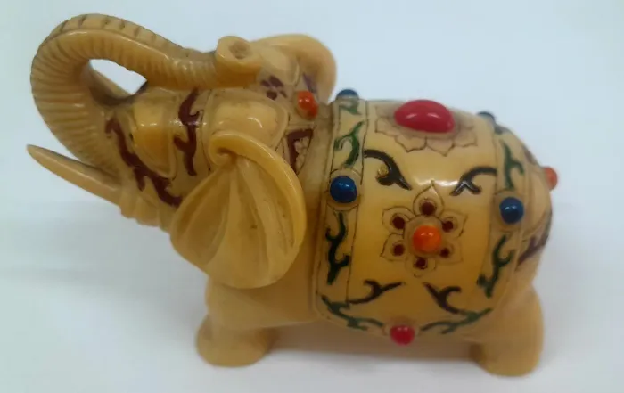 Elefante Decorativo em Resina 