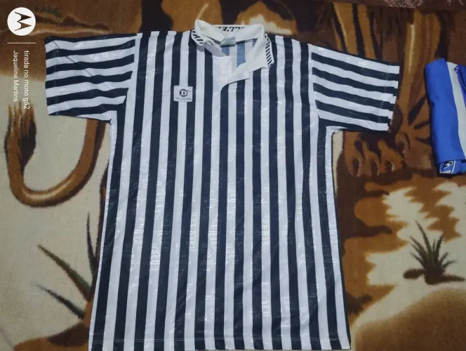 Camiseta de Futebol Antiga