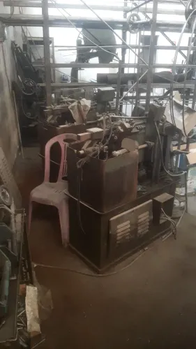 Torno automático e manual 