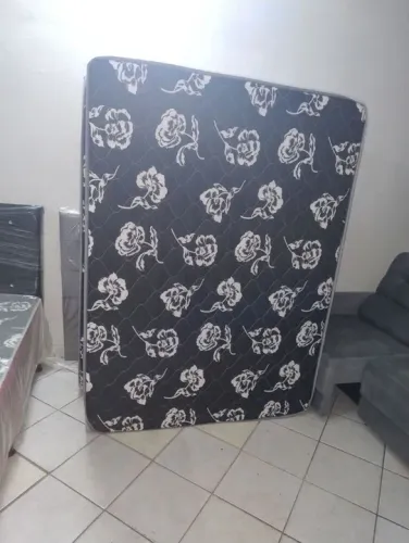 Cama nova de fábrica FRETE GRÁTIS