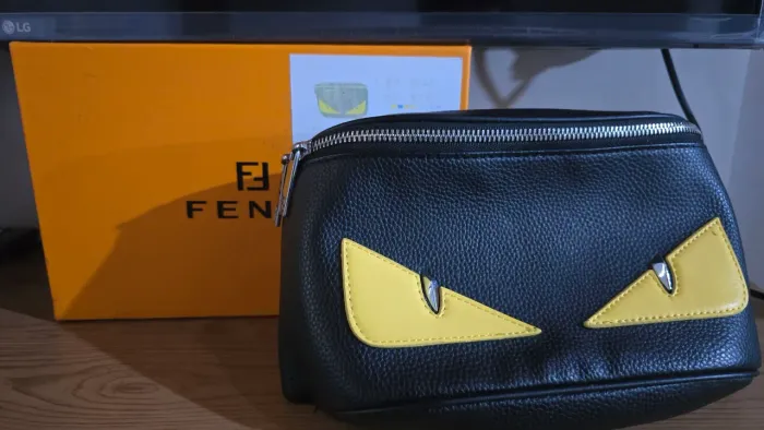 Bolsa Fendi monster