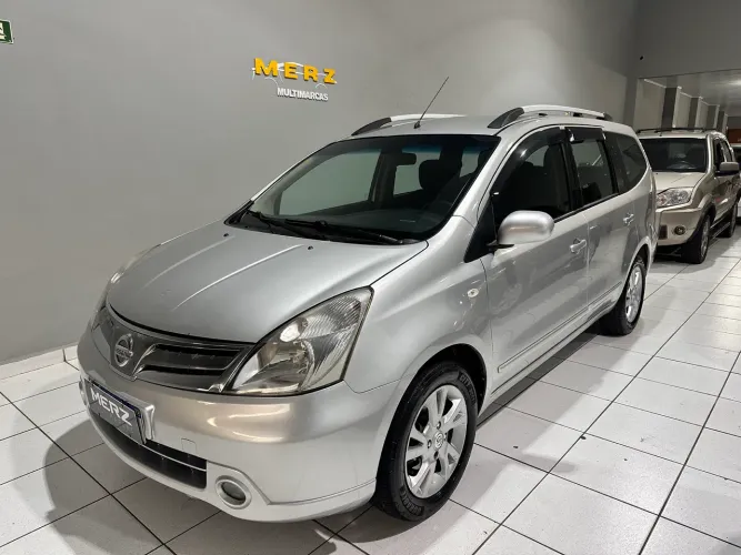 Nissan Livina Grand S 1.8 16V Flex Fuel Mec. 2014