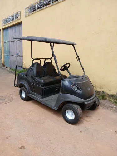 Carrinho de golfe