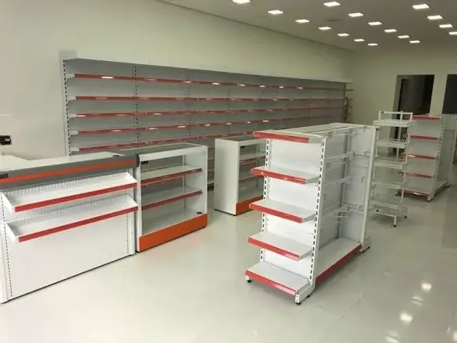 Gôndolas para farmácia entre em contato - Marcos
