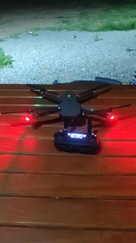 Combo drone dji com câmera canon