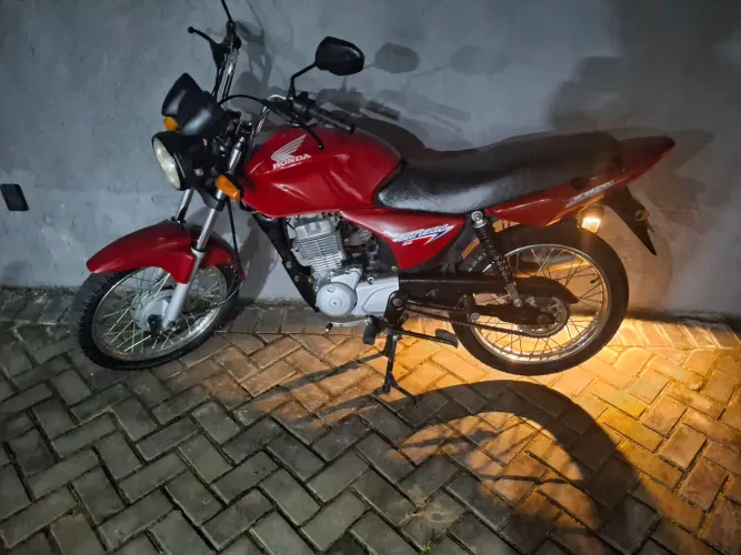 Vende-se Moto CG150