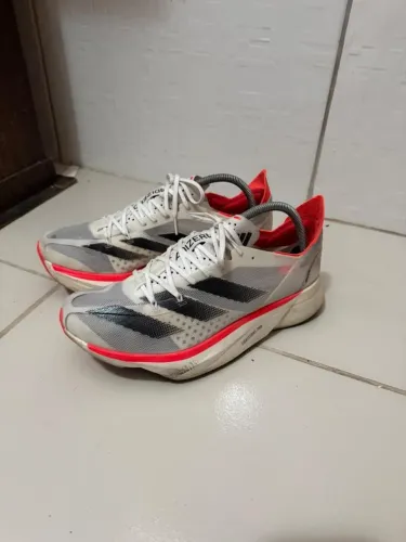 ADIZERO ADIOS PRO 3 - Adidas