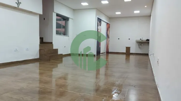 Sala próximo ao Big Bom Supermercado