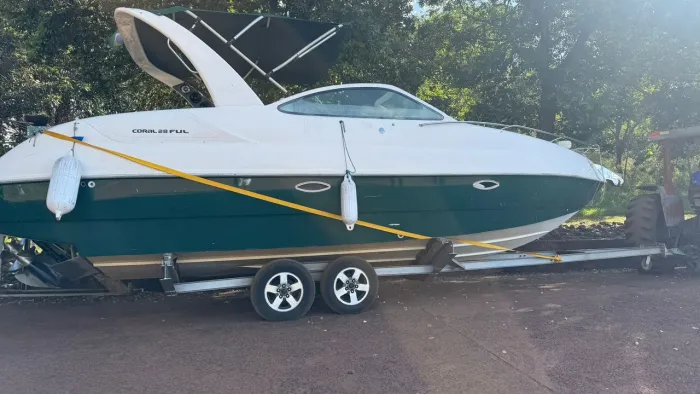 Lancha Coral 28 full