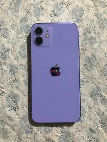 iPhone 12 normal