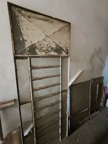 1 porta 1 janelão 1 basculante