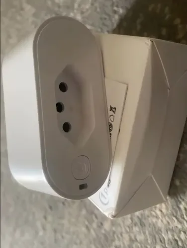 Plug Inteligente Wi-Fi Tuya 16A