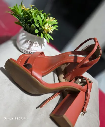 Sandalia de Salto Alto