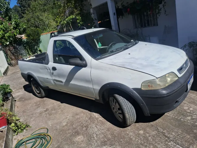 Fiat Strada 1.3 MPI Fire 8V 67cv CS 2004
