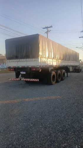 CARRETA RANDON GRANELEIRO 3 EIXOS 1998 / 1999 BRANCO