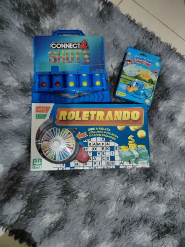 Kit 3 jogos Roletrando, come come, conect short 4. E mais um jogo a conferir de brinde