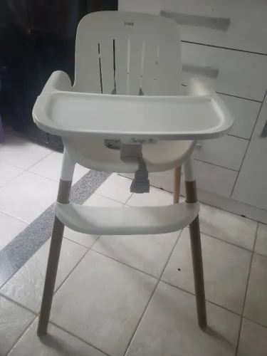 Cadeirinha de alimentação Burigotto