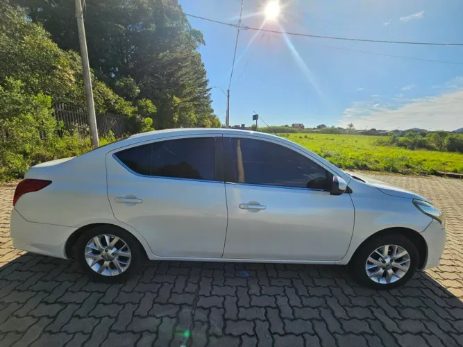 Nissan Versa SV 1.6 16V Flexstart 4P Aut. 2018
