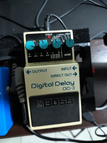 Pedal De Efeito Boss Digital Delay Dd-3 Branco