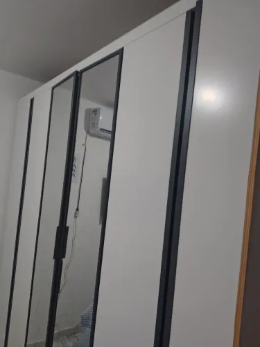 Vendo guarda roupa usado em ótimo estado