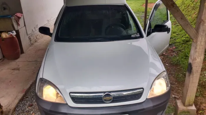 Chevrolet Montana 1.4 8V Conquest Econoflex 2P 2010