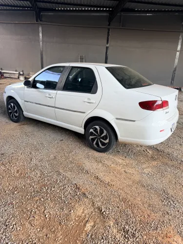 Fiat Siena ELX 1.4 MPI Fire Flex 8V 4P 2010