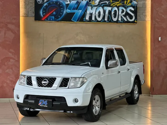 Nissan Frontier XE/ XE Tit. CD 4X4 2.8 TDI Dies 2013