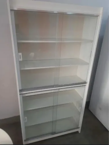 ESTANTE PRATELEIRA COM PORTAS DE VIDRO - NOVO - ENTREGA RÁPIDA