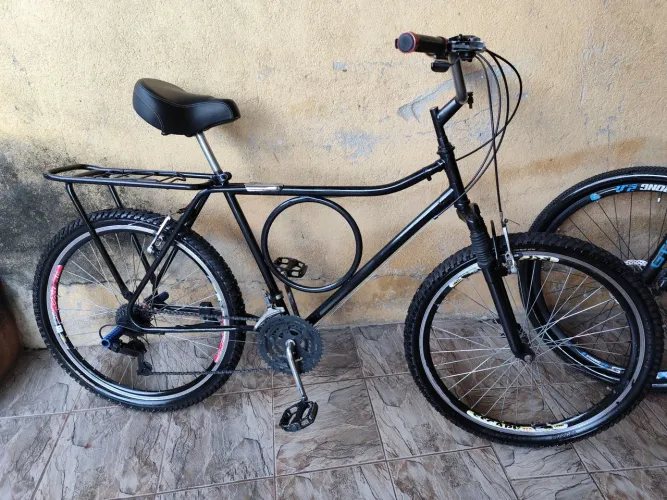Bicicleta Monark cachimbada
